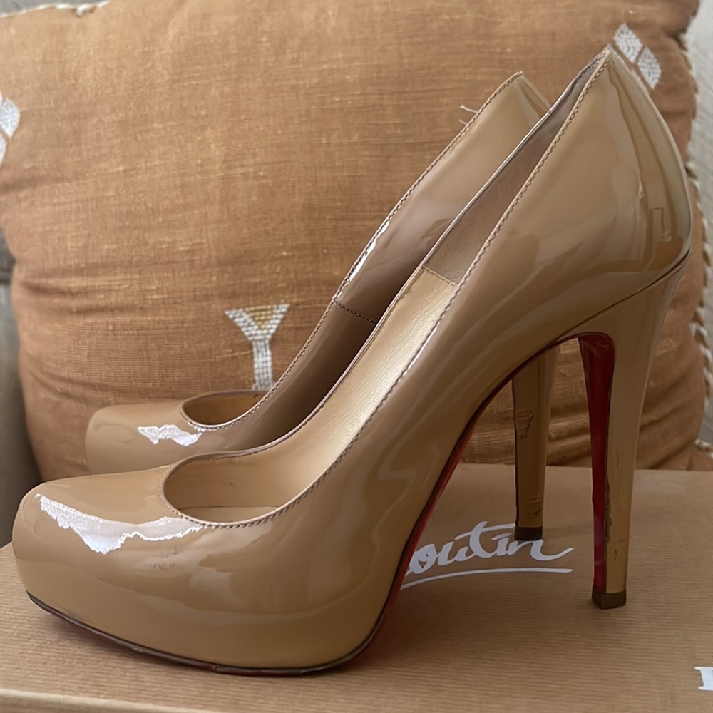 Christian Louboutin nude heels